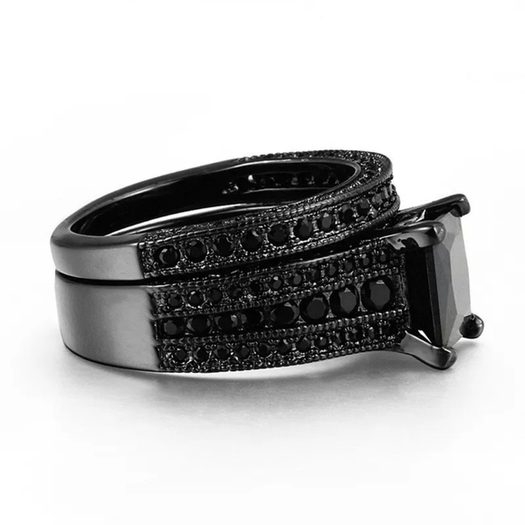 New Black Sapphire Princess Cut Double Band Ring - Picture 6 of 6